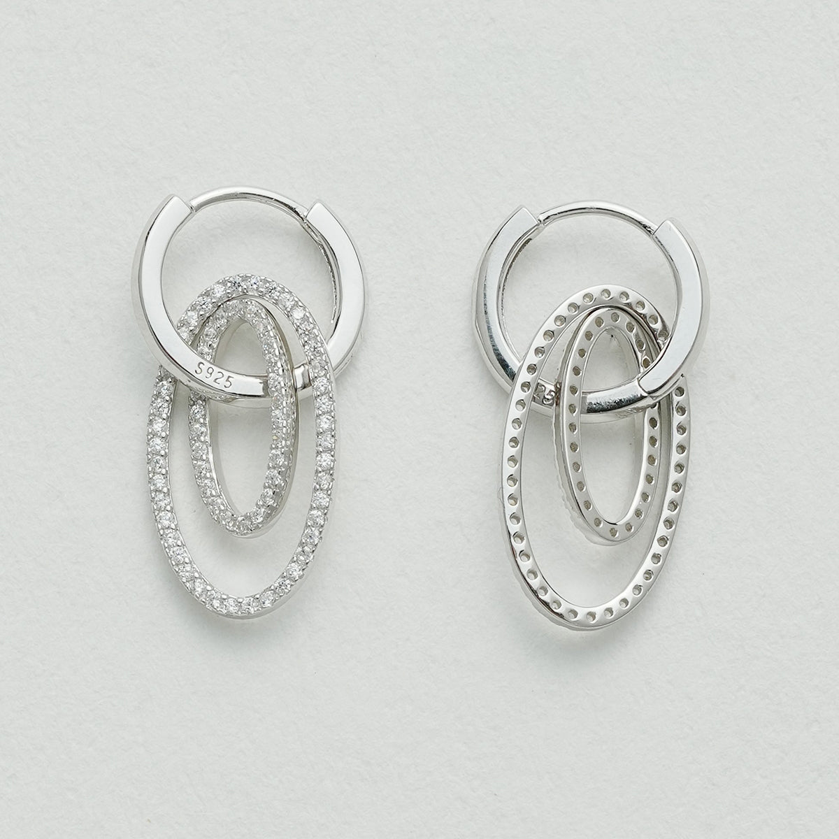 925シルバーのダブルリングイヤーカフ