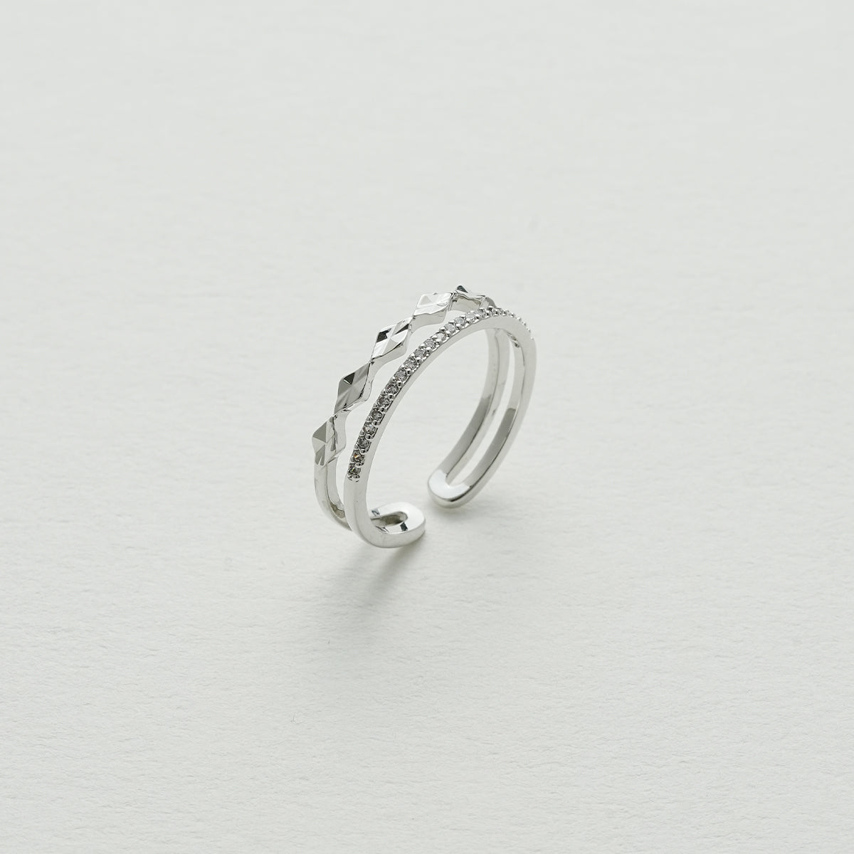 クリスタルダイヤモンドダブルラインオープンリング