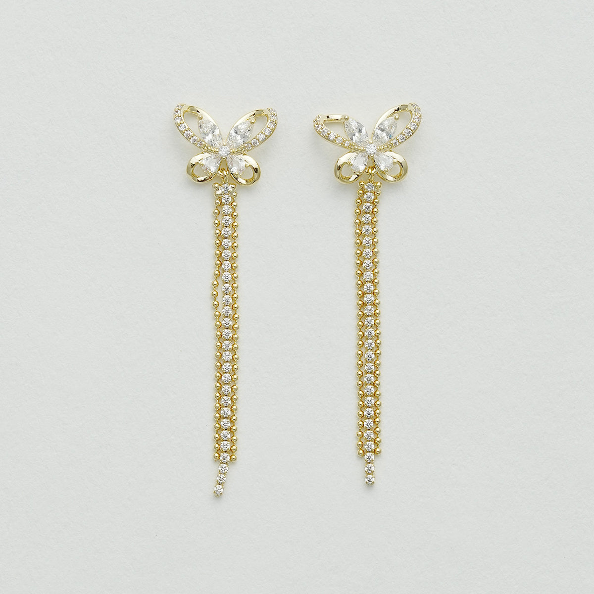 蝶のフリンジイヤリング
