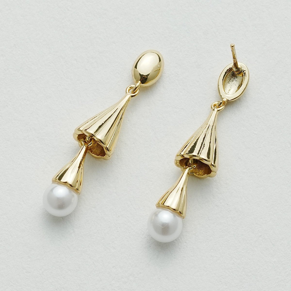 パール風鈴イヤーカフ