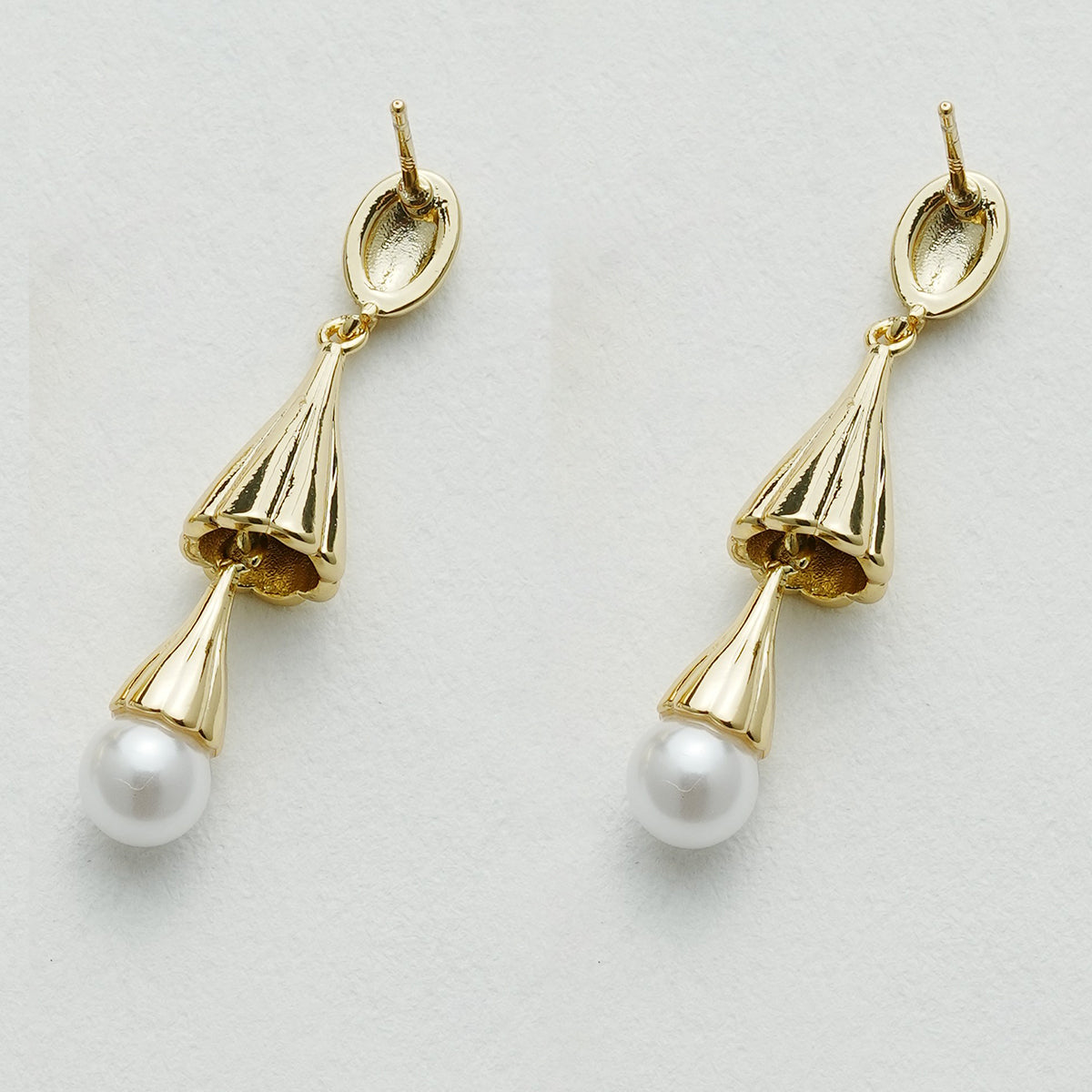 パール風鈴イヤーカフ