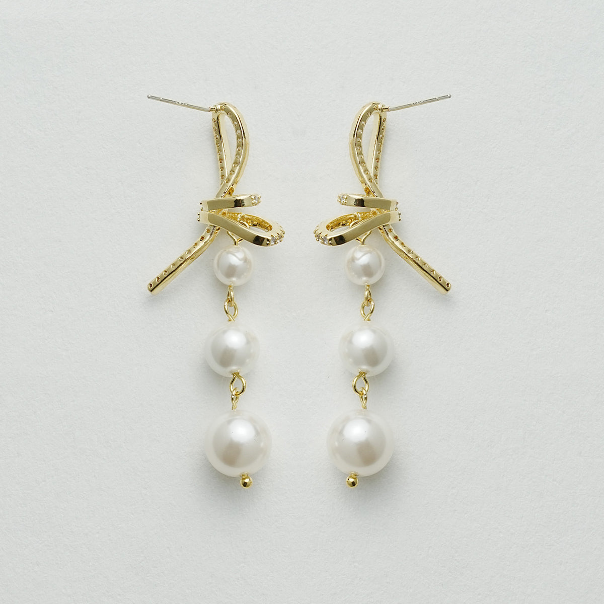 リボンパールイヤーカフ