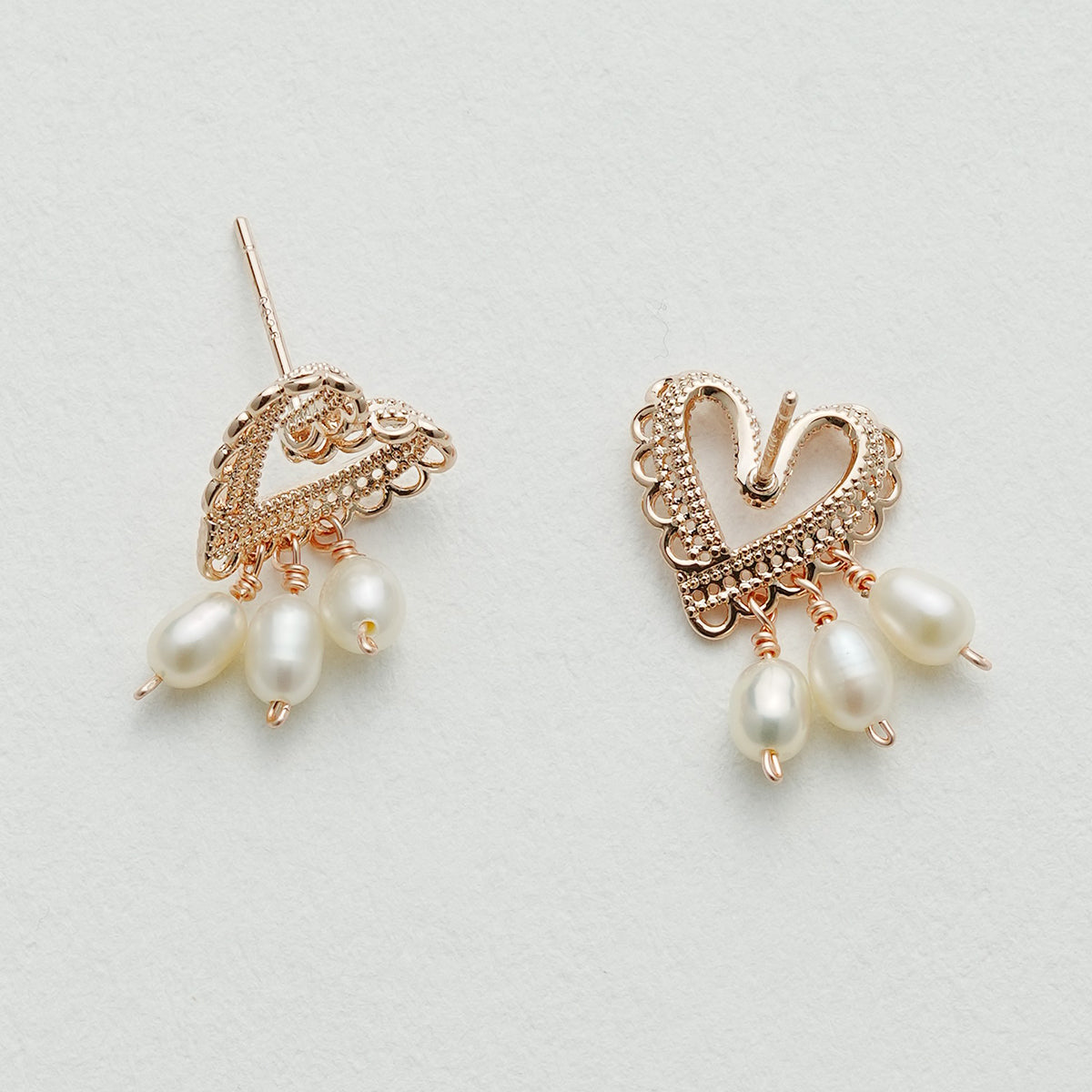 パールハートイヤリング