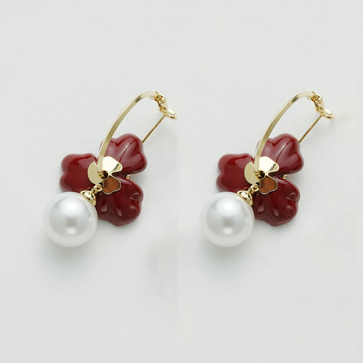 フレンチパールフラワーピアス