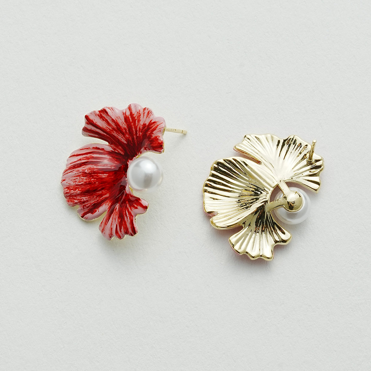 フレンチパールフラワーピアス