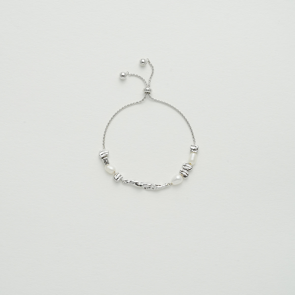 淡水パールのウォーターフォールネックレス